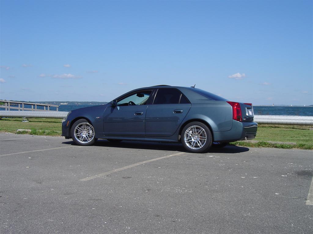 GM Accessory wheels on a Stealth Grey V Cadillac Owners Forum